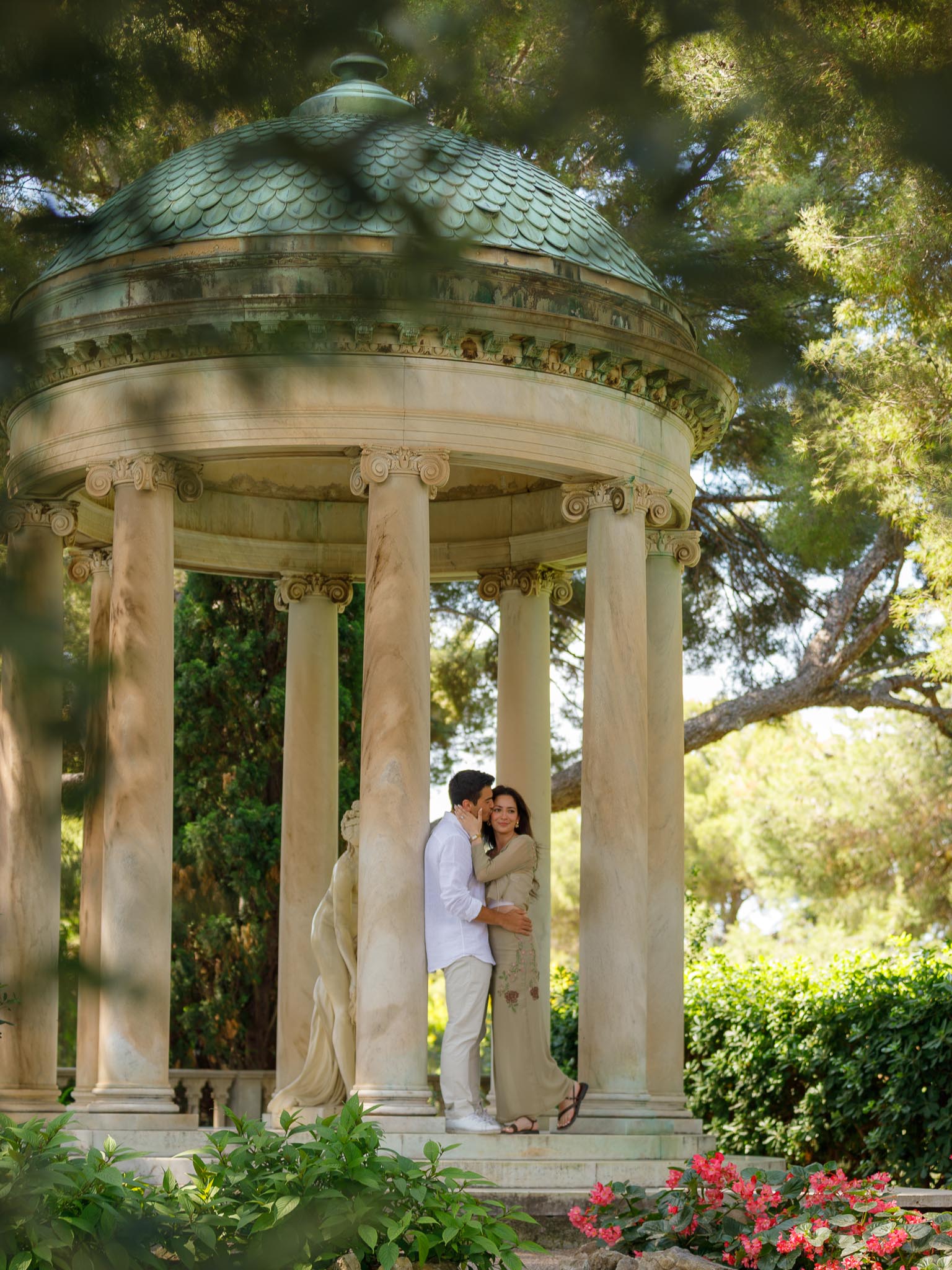 Anita Tissier Photography - Couple photoshoot in Villa Ephrussi de Rothschild in the South of France